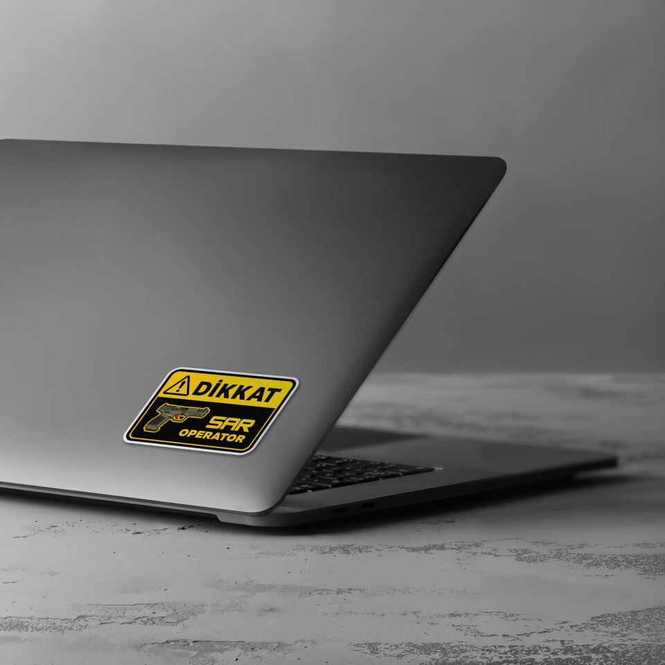 Laptop Sticker Dikkat Sar Operator